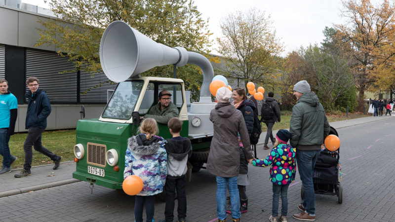 Am Tag der offenen Tür fuhr Jan Köchermanns „Frassek Space Collector“ auf dem Gelände umher. Foto: Helge Mundt / DESY